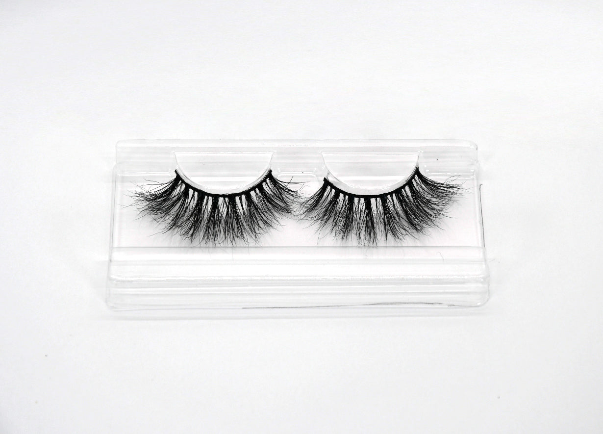 SAVAGE Luxury Lashes